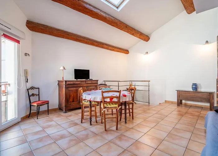 Maison De Village * Sérignan